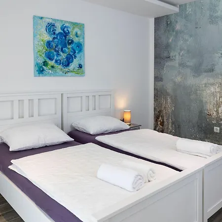 Dom wakacyjny Lavanda By Interhome